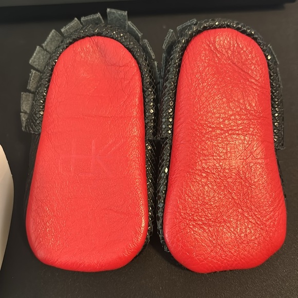 Like New Freshly Picked Lou Lou moccasins - Picture 4 of 5